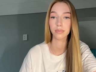 laraethurrell