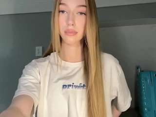 laraethurrell