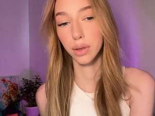 laraethurrell