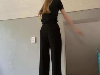 laraethurrell