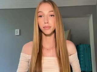 laraethurrell