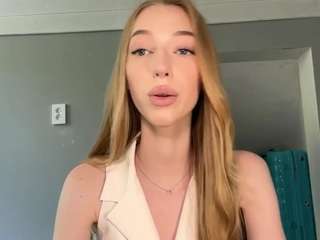 laraethurrell