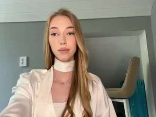 laraethurrell