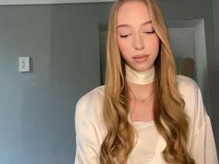 laraethurrell