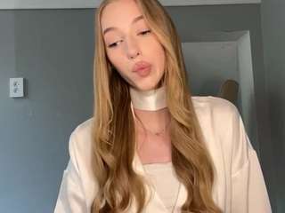 laraethurrell