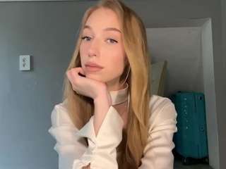 laraethurrell