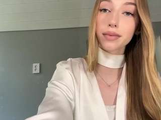 laraethurrell
