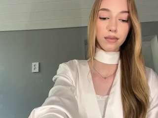 laraethurrell