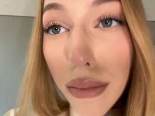 laraethurrell