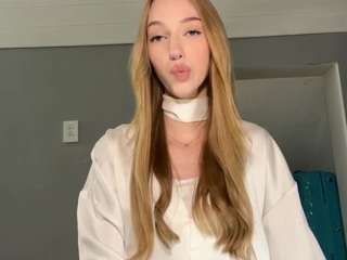 laraethurrell
