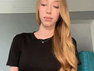 laraethurrell