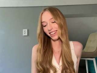 laraethurrell