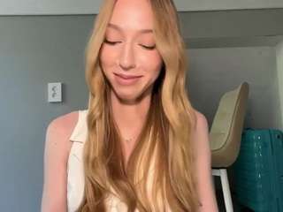 laraethurrell