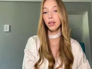 laraethurrell