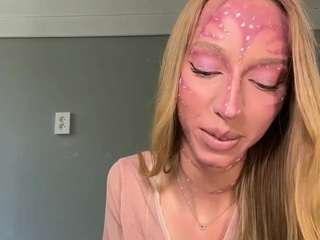 laraethurrell