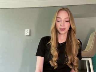 laraethurrell