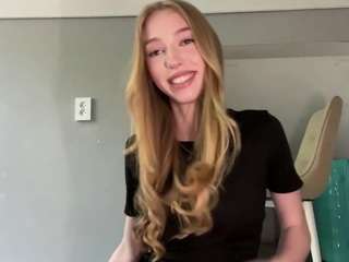 laraethurrell