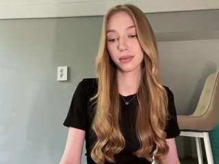 laraethurrell