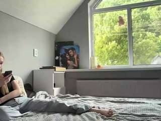 laraethurrell