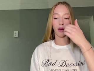 laraethurrell