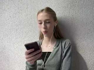 laraethurrell Sex Cam Show