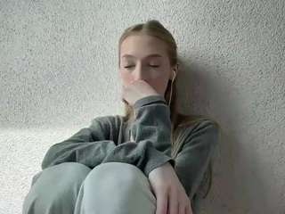 laraethurrell
