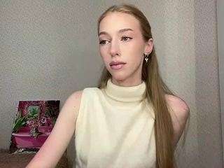 laraethurrell