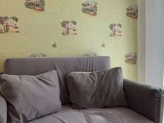 laraethurrell live webcam show