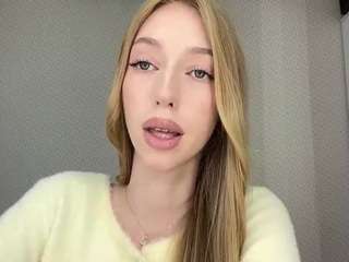 laraethurrell live webcam show