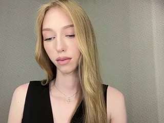 laraethurrell live webcam show