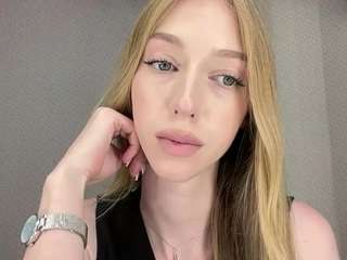 laraethurrell live webcam show