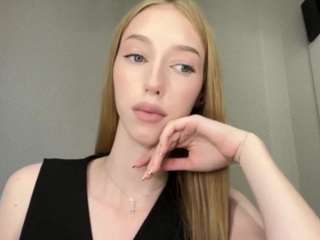 laraethurrell live webcam show