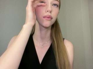laraethurrell live webcam show