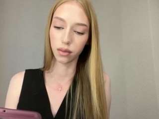laraethurrell