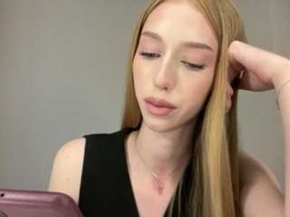 laraethurrell