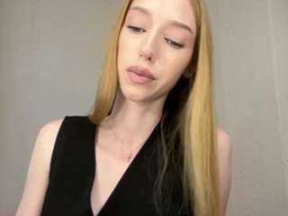 laraethurrell live webcam show