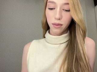 laraethurrell