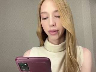 laraethurrell