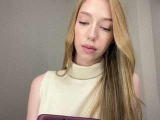laraethurrell live webcam show