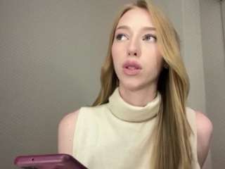laraethurrell live webcam show