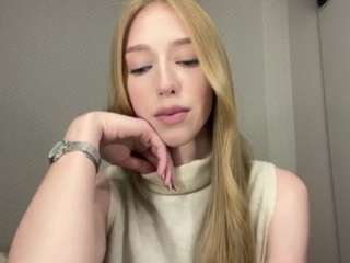 laraethurrell