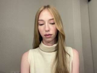 laraethurrell live webcam show