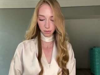 laraethurrell