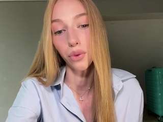 laraethurrell