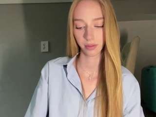laraethurrell