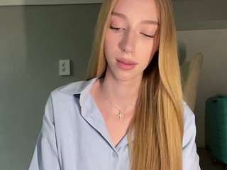 laraethurrell