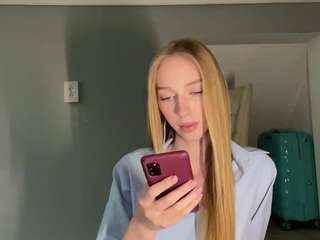 laraethurrell