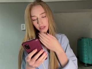 laraethurrell