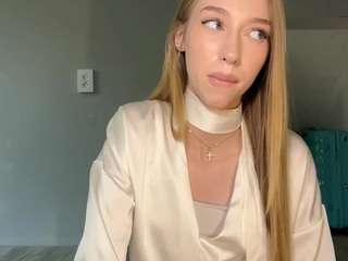laraethurrell