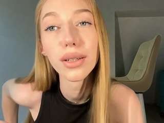 laraethurrell